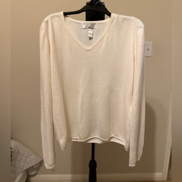 United States sweaters Women's V-neck Pullover Sweater. Size 1X. NWOT. - Picture 3 of 7